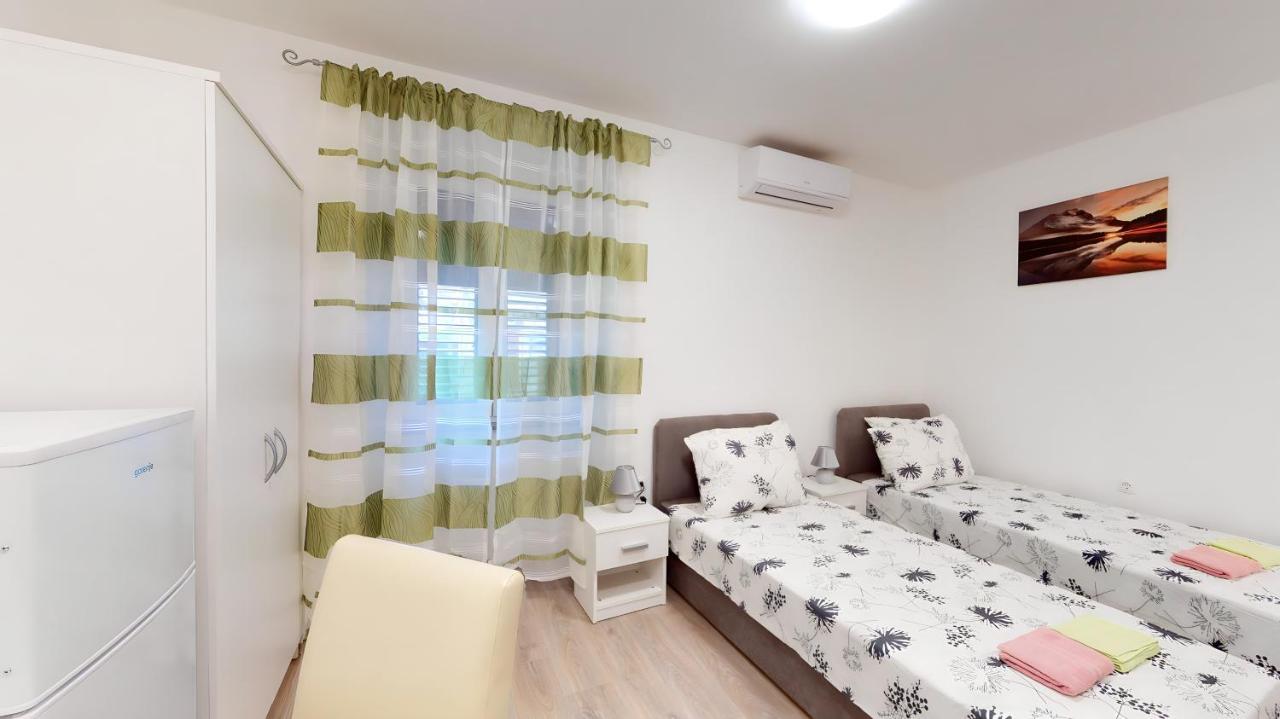 Pomerio Apartments Rijeka Exterior photo